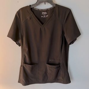 Medium iflex scrub top